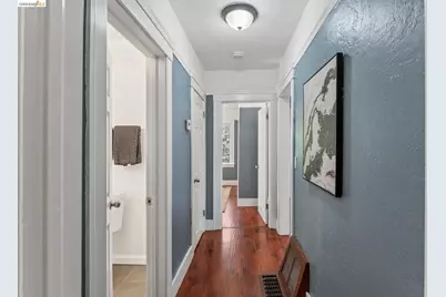 2960 106th Ave, Oakland, CA 94605 - Photo 32