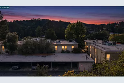 651 Moraga Road #17, Moraga, CA 94556 - Photo 2