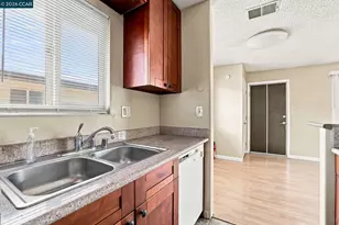 2118 Peppertree Way, Antioch, CA 94509 - Photo 8