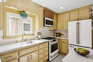 5335 El Camile Ave, Oakland, CA 94619 - Photo 8