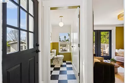 5335 El Camile Ave, Oakland, CA 94619 - Photo 20