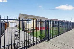 249 Makin Rd, Oakland, CA 94603 - Photo 2