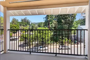 6105 Oakdale Ave, Oakland, CA 94605 - Photo 6