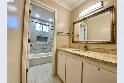 92 Hemlock Ln, Milpitas, CA 95035 - Photo 14