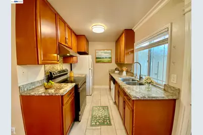 92 Hemlock Ln, Milpitas, CA 95035 - Photo 6