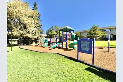 92 Hemlock Ln, Milpitas, CA 95035 - Photo 26
