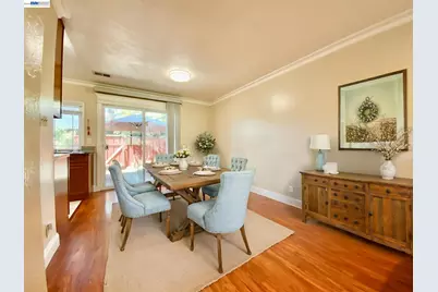 92 Hemlock Ln, Milpitas, CA 95035 - Photo 4