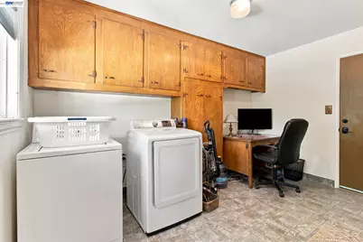 1064 Batavia Avenue, Livermore, CA 94550 - Photo 28