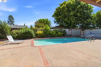 1064 Batavia Avenue, Livermore, CA 94550 - Photo 30
