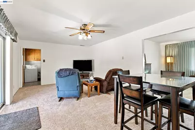 1064 Batavia Avenue, Livermore, CA 94550 - Photo 16