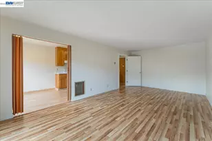 3768 Harrison St, Oakland, CA 94611 - Photo 6