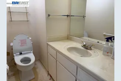 3204 Fiji Ln, Alameda, CA 94502 - Photo 6