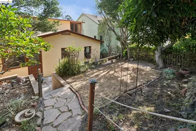 2605 Hilgard Ave, Berkeley, CA 94709 - Photo 58