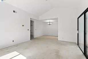 6043 Joaquin Murieta Ave, Newark, CA 94560 - Photo 8
