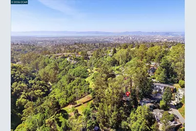 5924 Balboa Dr, Oakland, CA 94611 - Photo 42