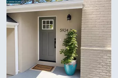 5924 Balboa Dr, Oakland, CA 94611 - Photo 6
