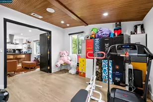 4261 Division St, Los Angeles, CA 90065 - Photo 14