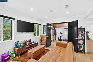 4261 Division St, Los Angeles, CA 90065 - Photo 12