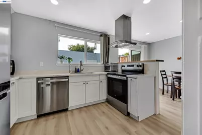 3424 Pisces Dr, San Jose, CA 95111 - Photo 10