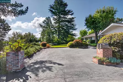 26 Ravenhill Ln, Moraga, CA 94556 - Photo 54