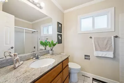 2121 166th Ave, San Leandro, CA 94578 - Photo 54
