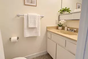 38 Kelloch Ave, San Francisco, CA 94134 - Photo 12