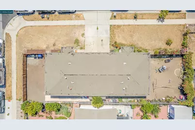 37258 Locust St, Newark, CA 94560 - Photo 44