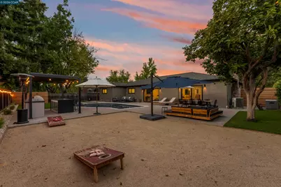 161 Wiget Ln, Walnut Creek, CA 94598 - Photo 52