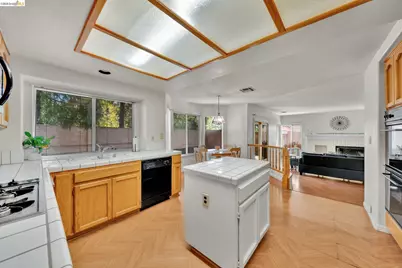 4437 Rock Island Dr, Antioch, CA 94509 - Photo 22