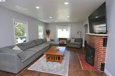 1522 Vallecito, Angels Camp, CA 95222 - Photo 6