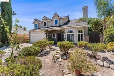11707 Garrick Ave, Lakeview Terrace (los Angeles), CA 91342 - Photo 2