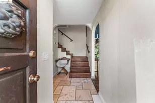 11707 Garrick Ave, Lakeview Terrace (los Angeles), CA 91342 - Photo 4