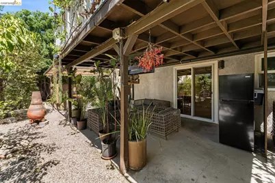 11707 Garrick Ave, Lakeview Terrace (los Angeles), CA 91342 - Photo 36