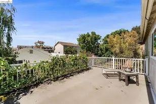 11707 Garrick Ave, Lakeview Terrace (los Angeles), CA 91342 - Photo 30