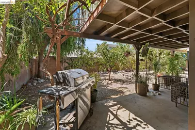 11707 Garrick Ave, Lakeview Terrace (los Angeles), CA 91342 - Photo 34