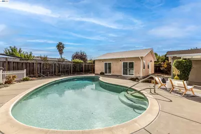 749 Orion Way, Livermore, CA 94550 - Photo 34