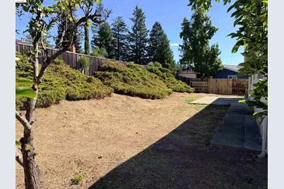 119 Clear Creek Ct, Martinez, CA 94553 - Photo 36