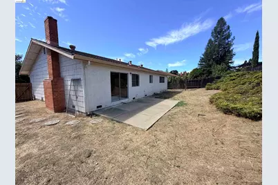 119 Clear Creek Ct, Martinez, CA 94553 - Photo 40