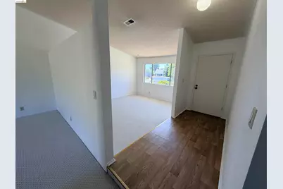 119 Clear Creek Ct, Martinez, CA 94553 - Photo 18