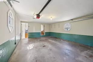 5235 Harbord Dr, Oakland, CA 94618 - Photo 82