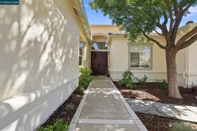 5204 Sturges Ct, Antioch, CA 94531 - Photo 4
