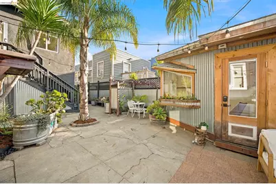 1324 Fitzgerald St, Oakland, CA 94608 - Photo 62