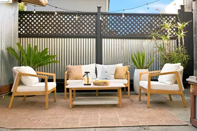 1324 Fitzgerald St, Oakland, CA 94608 - Photo 66