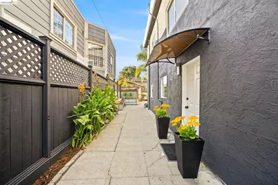 1324 Fitzgerald St, Oakland, CA 94608 - Photo 54