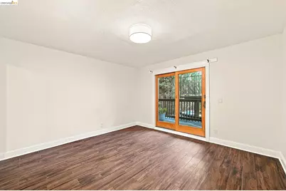 1324 Fitzgerald St, Oakland, CA 94608 - Photo 50