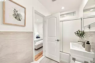 1324 Fitzgerald St, Oakland, CA 94608 - Photo 28