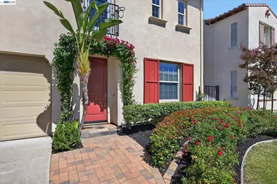 8307 Saturn Park Dr, San Ramon, CA 94582 - Photo 2