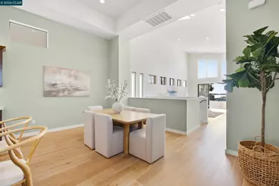 3937 Haines St, San Diego, CA 92109 - Photo 18