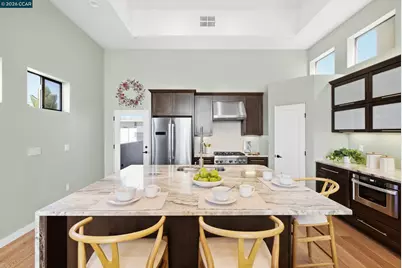 3937 Haines St, San Diego, CA 92109 - Photo 10