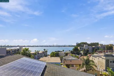 3937 Haines St, San Diego, CA 92109 - Photo 8